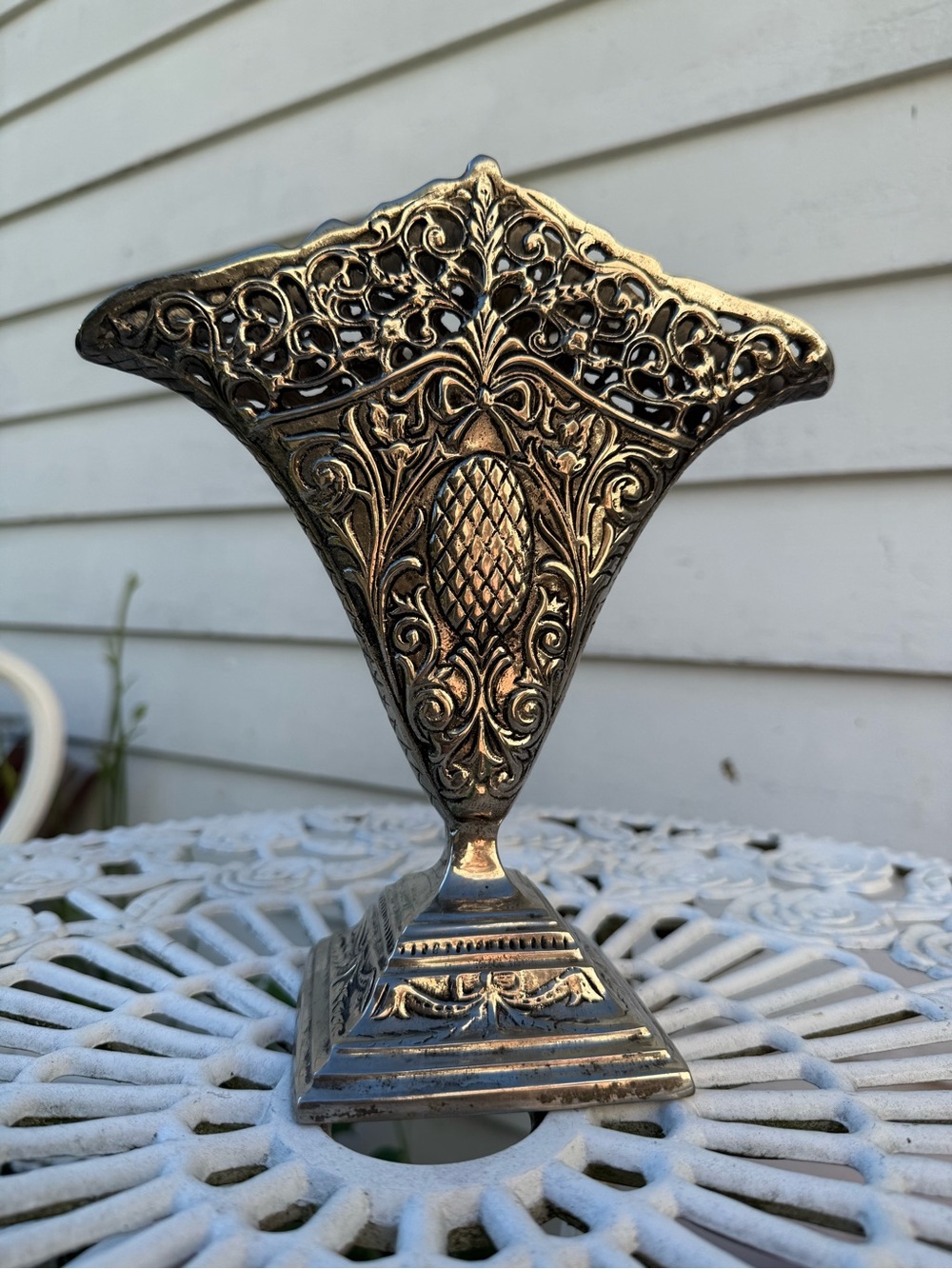1920 ART NOUVEAU ORNATE FAN SHAPED FILIGREE FLOWER VASE ANTIQUE SILVER FILAGREE